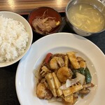 Ratsu wan - 日替わりランチセット　950円　本日は新筍と海老のオイスター炒め