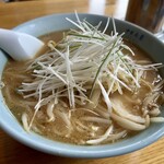 中華大貴 - 料理写真:味噌ラーメン 800円