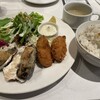 8TH SEA OYSTER Bar 横浜モアーズ