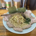 ラーメンショップ椿 - 料理写真:ネギコテチャーシュー麺