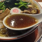 竹内商店 - 生姜がビシッと効いたコクのある生姜醤油スープ