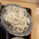 ゆでた亭うどん太郎 - 平打ち太麺アップ