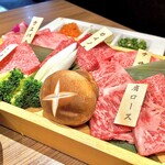 和牛焼肉ブラックホール - コースのお肉