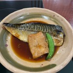 Sanzokuya - この日のメインは鯖の煮付け