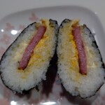 LAWSON - 料理写真:ランチョミおにぎり沖縄風