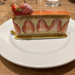 ア コテ ドゥ テ - 