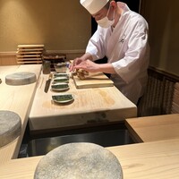 鮨 在 - 