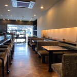 河苑 - 店内