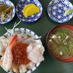 漁師の直売店 浜の母さん食事処 - 