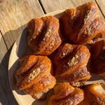 GARDEN HOUSE CRAFTS - 