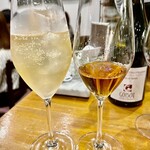 渡辺料理店 - フランス産のシングルモルトなんて初めて呑みます　ハイボールとストレートで飲み比べです