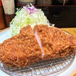 とんかつ 檍 - ロースカツは170g