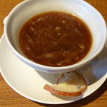 KITCHEN TSUNAGU - オニオンスープ