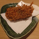 魚金醸造 - お通しのクリームコロッケ(蟹？)