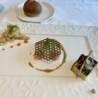 Ristorante Crocifisso - 前菜盛り合わせ、奥にあるのが古代小麦のパン