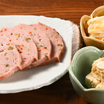 未来日本酒店&SAKE BAR - 全国から取り寄せたおつまみ