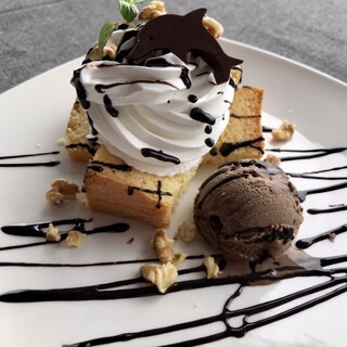 カフェ&レストラン ドルフィン_1