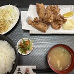 弁圭 - 唐揚げ定食（ご飯大）