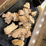 Yamauchi Nojo Toride Higashiguchi Ekimae Ten - Teppan-yaki of Free-range Chicken – A signature dish, but it could be even more delicious. There is a slight dryness that cannot be ignored.