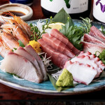 旬の鮮魚と日本酒 作 - 