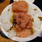 Hakata Motsunabe Yamaya - ご飯、明太子、辛子高菜おかわり自由