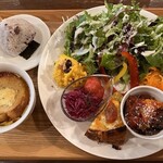 コフレアコーヒー - デリサラダプレート