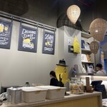 mango tango - 店内