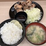 伝説のすた丼屋 - 