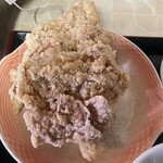 Tenen - 2024/05/16
                      中華ランチ 750円
                      ✴︎豚肉とナスの醤油味炒め、から揚げ2枚、揚げ餃子、スープ、漬物
                      ✴︎ご飯一杯おかわり可