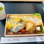富山湾食堂 - のせ弁　500円