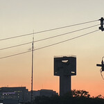 焼きもの家 慶 - ハッピーアワーの終わり間近を知らせる西の空の茜色