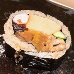 Sushi Murayama - 追加の太巻き。これは抜群に美味しかった