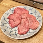 焼肉荒井屋 - 2024.3.  上タン