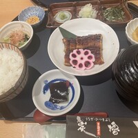 うなぎ･ひつまぶし炭櫓 京都四条河原町店 - 