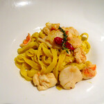Arancino at The Kahala - エビとホタテのタリアテッレ パスタ ニンニクとレモンの風味で、トリュフオイル仕立て