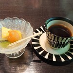積善館 佳松亭 - コーヒーとデザート　コーヒーはもう少し香りが欲しかったかな、、