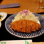 Tonkatsu Katsu Maru - ロースカツ定食。