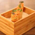 TsuruTonTan Udon Noodle Brasserie - まぐろのタルタル