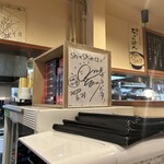 博多らーめん ShinShin 天神本店 - 