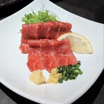 米沢牛・焼肉 さかの - 米沢牛刺し