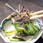 Yonezawagyuu Yakiniku Sakano - センマイ刺し（単品￥879）箸でひとつまみの量しかない