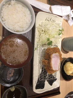 TONKATSU&OBANZAI KATSUHIRO - 