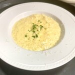 Lots of cheese ♪ Creamy cheese risotto