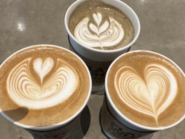 フラットホワイト コーヒー ファクトリー 三春店（FLATWHITE COFFEE FACTORY） - 舞木（カフェ）の写真