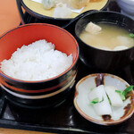 Kaisenjaya Iso No Shou - ご飯、味噌汁、香の物