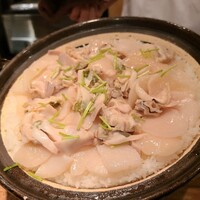 淡流 - ⑪蛤出汁で炊いた貝ご飯《朝鮮蛤(千葉県産)&平貝(愛知県産)&帆立貝柱(北海道産)》
                  春らしく3種類の貝がてんこ盛り、食べ応えがありそう(^_^)v