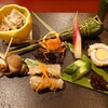 Sugamo Ajiken - 前菜（粽寿司、蕨、南蛮漬け、沢蟹、的穴子、磯つぶ貝）