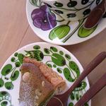 コーヒー オッタ - たっぷりサイズのコーヒー　ほうじ茶とチョコのパイ　(2014.3・再）