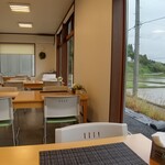 山の家 アララギ - 座席