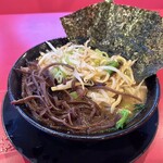 家系ラーメン たつ家 - 